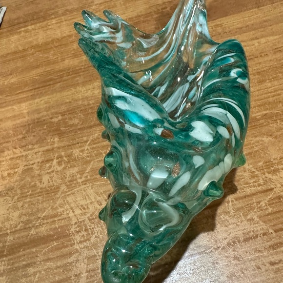 Hand Made Art Glass Ocean Green Shell. - Picture 2 of 9